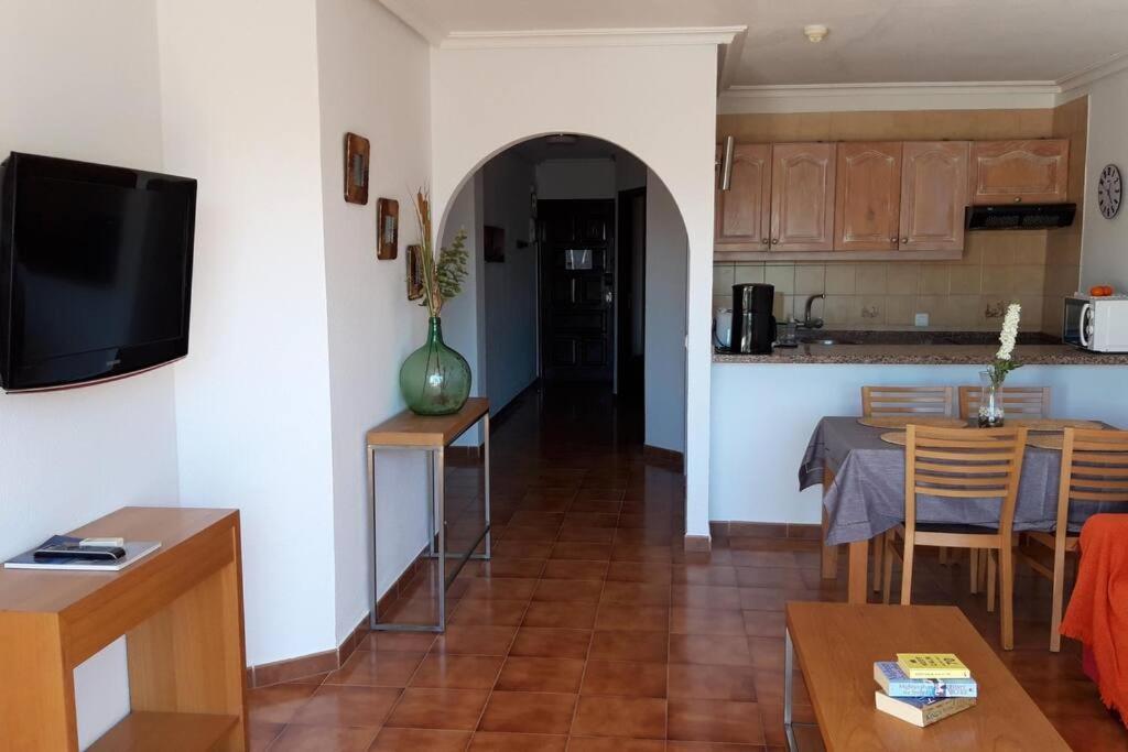 Apartment With Pool And Gardens Near The Coast San Miguel de Abona Esterno foto