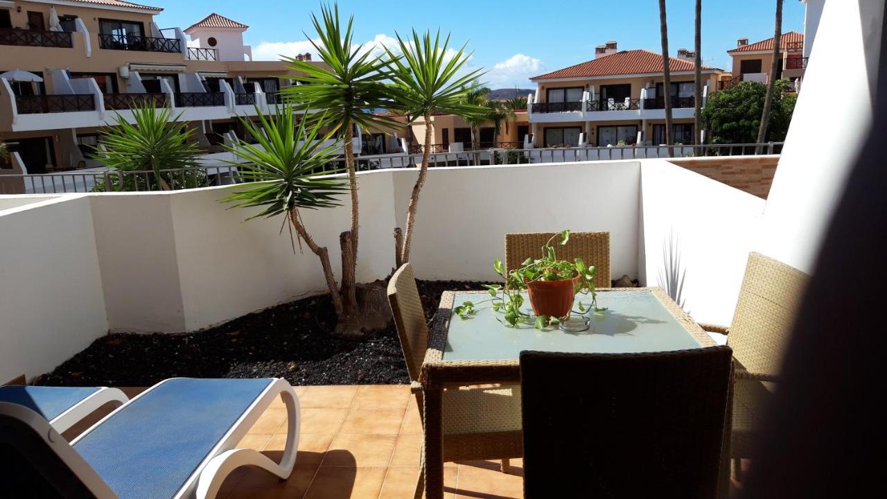 Apartment With Pool And Gardens Near The Coast San Miguel de Abona Esterno foto